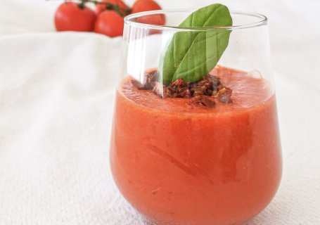 receita-gaspacho-tomate-facil